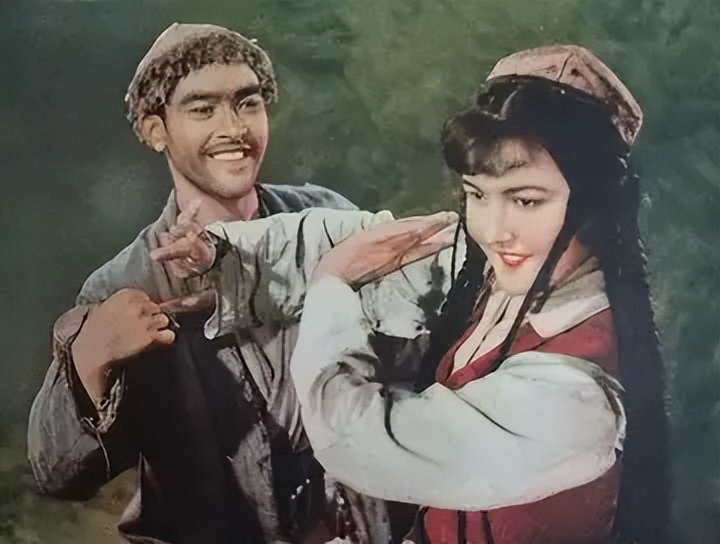 影评的疏离与突围：新媒体语境下，电影评论所存在的困境