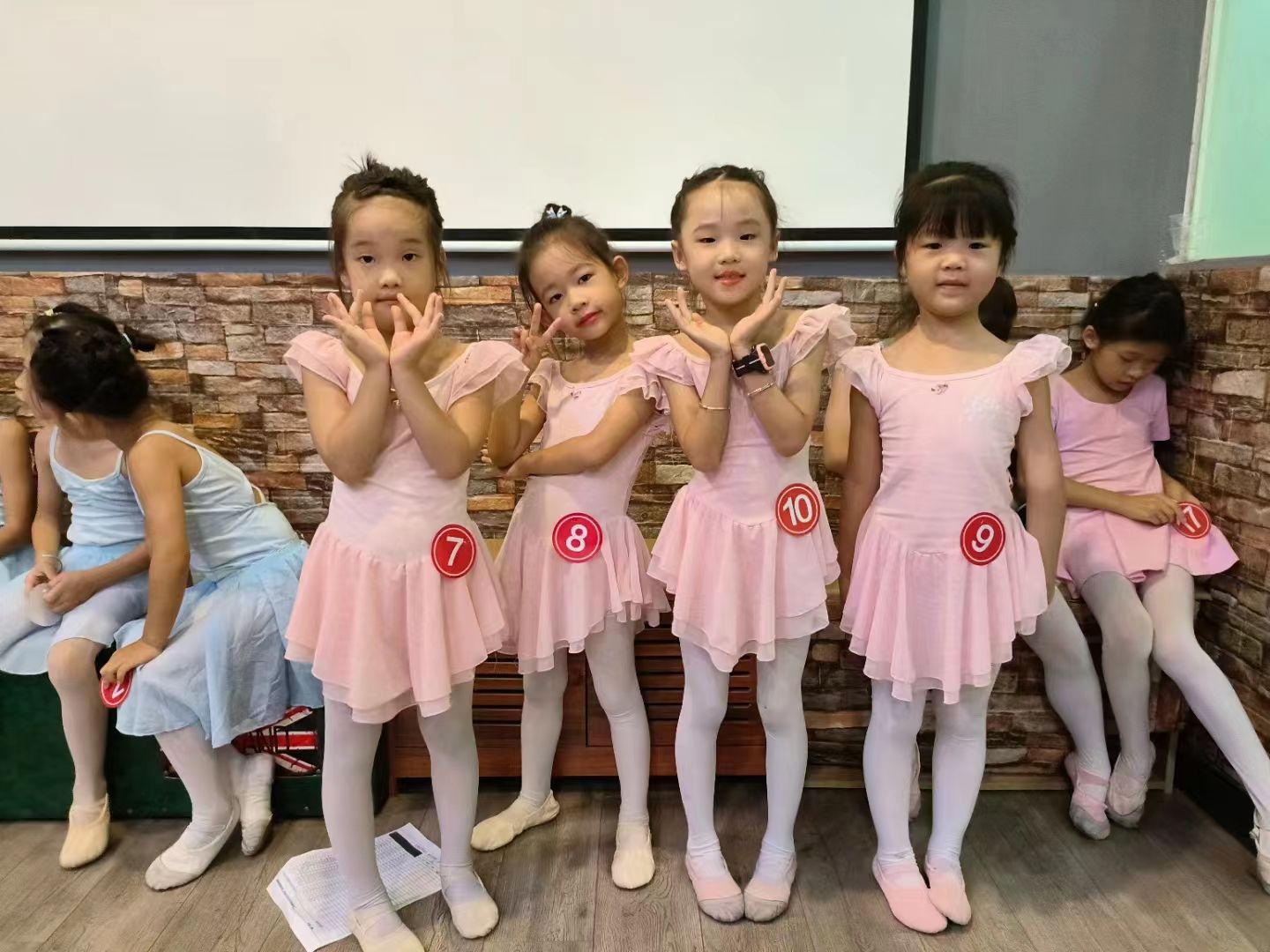 孩子们的乐园,孩子们的学习乐园