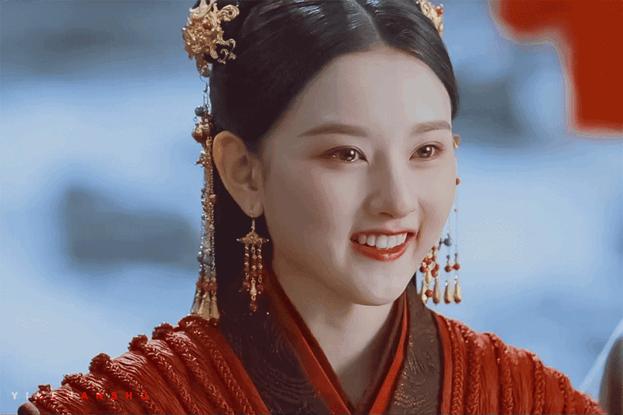 脖子丑的女星,被丑脖子拖累的女星