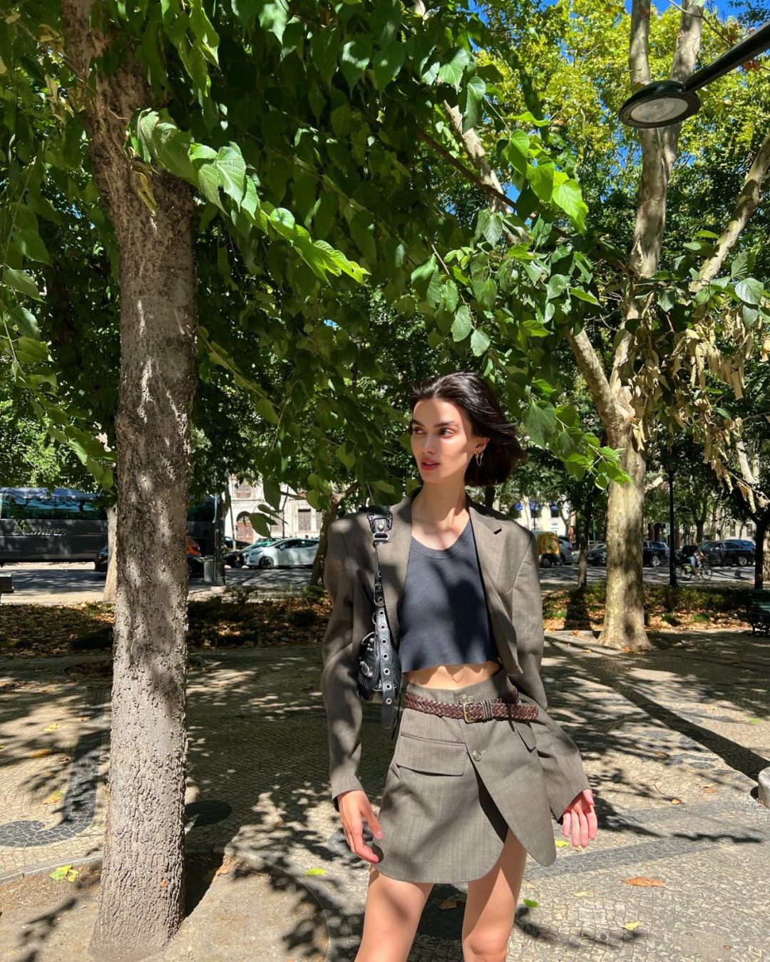 短发夏季气质穿搭高级感,夏季时尚个性精神短发