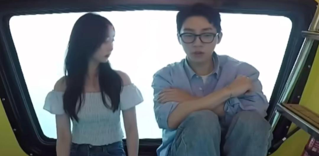 韩国人痴迷健身,韩国人在健身房运动