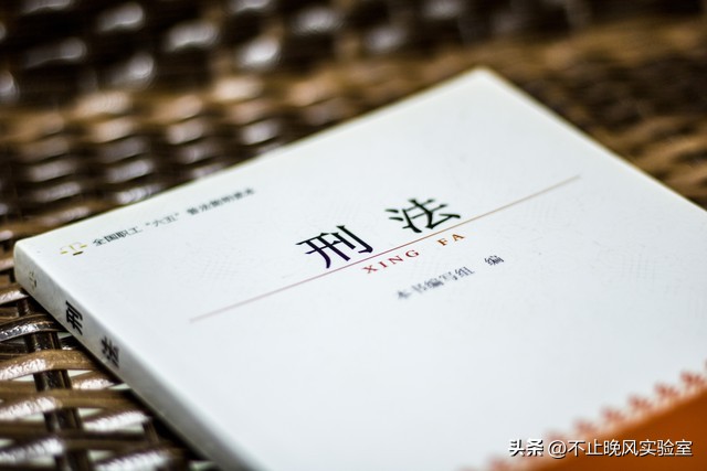 警察办案可以去腾讯调取微信聊天记录吗？比如嫖娼？