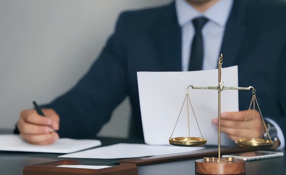 卖房子买保险是大势所趋,卖房子买保险这是疯了吗