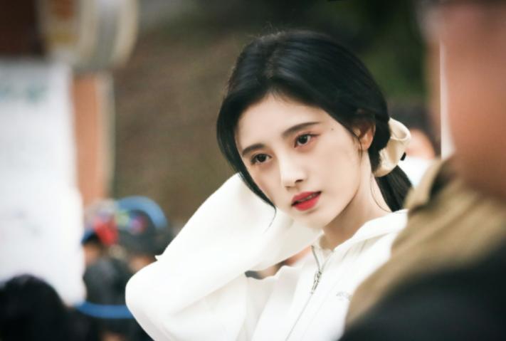 四千年第一美女鞠婧祎最新妆容,四千年女神鞠婧祎的发型图片