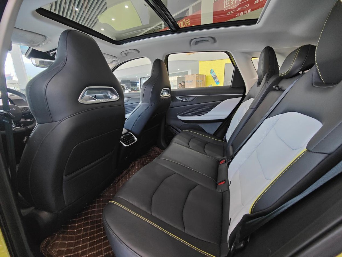 玩转北汽魔方,玩转社交圈