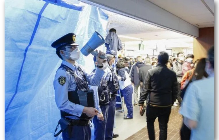 日本东京一车站发生爆炸,东京市中心发生爆炸当事人