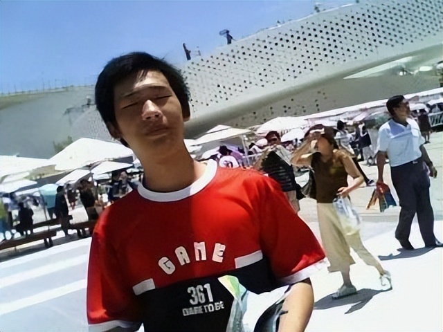 致三十周岁的宝贝儿子李淑华（江苏）《浪子情怀》诗歌集