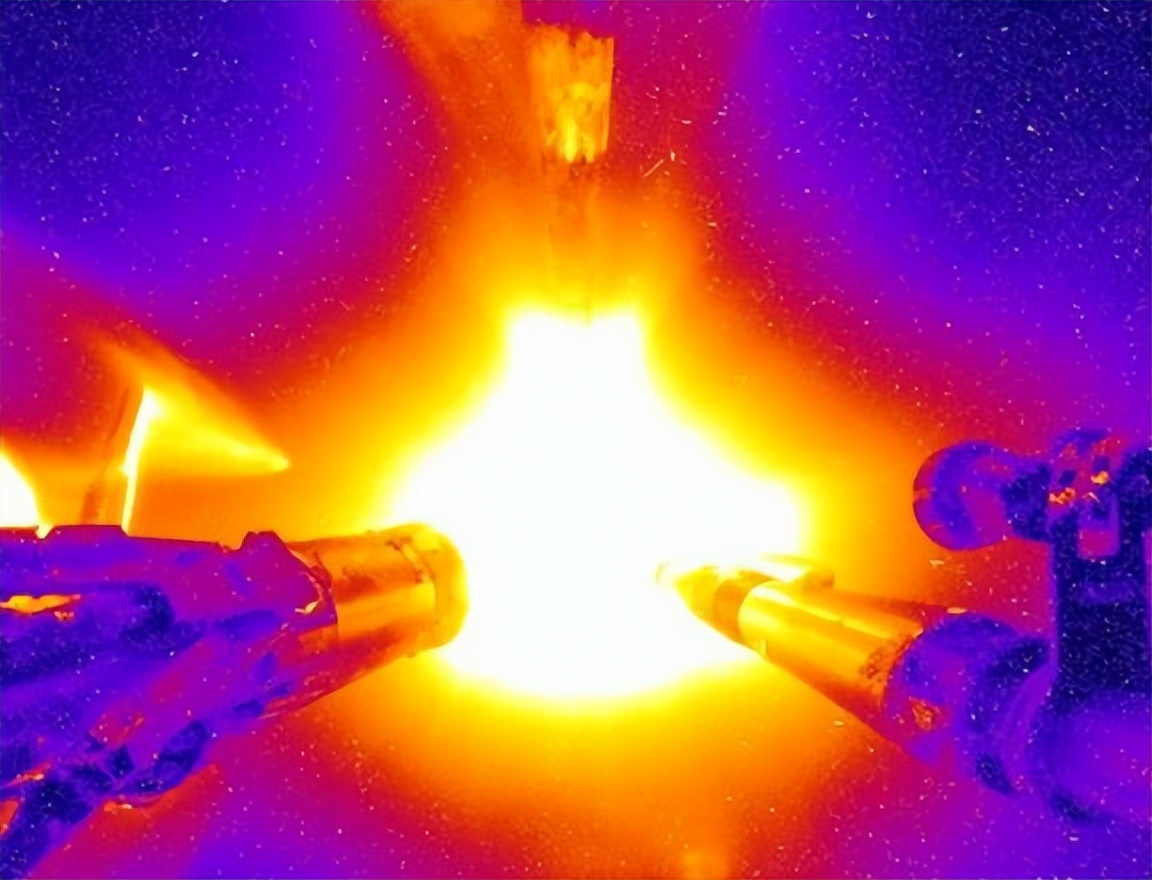 核聚变和裂变损失了哪部分质量,核裂变损失的质量是哪一段