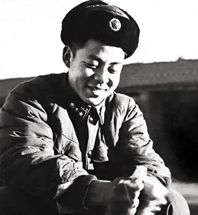 雷锋是全军学习典型，为何没被提拔干部？多年后王良太披露原因