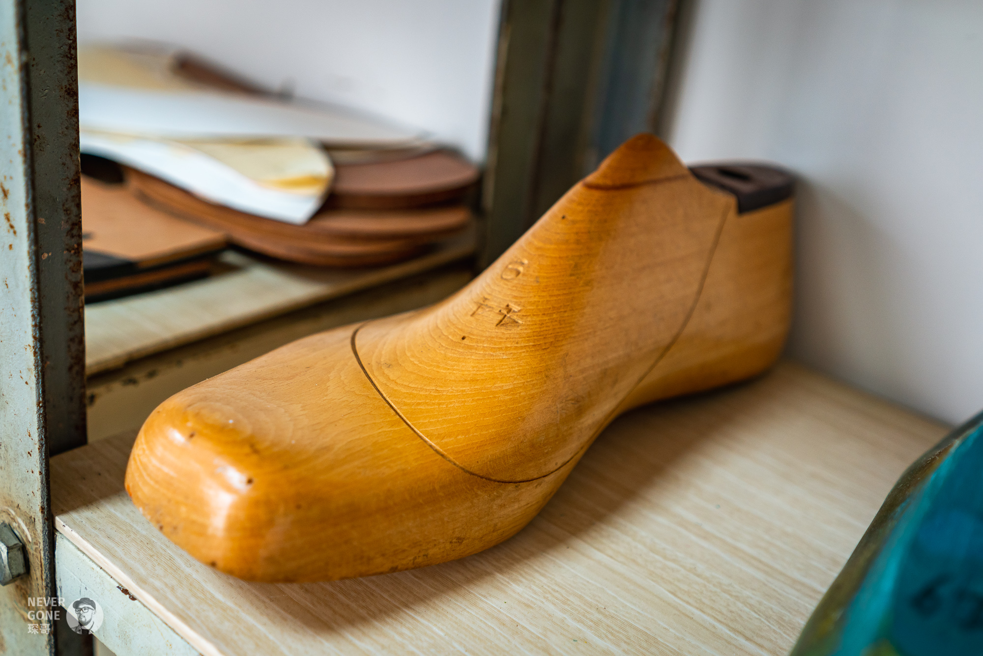 探鞋工厂,工装靴专业品牌