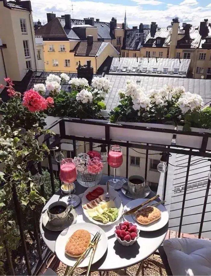 露天小阳台打造小花园效果图,卧室开放式小阳台怎么打造花园