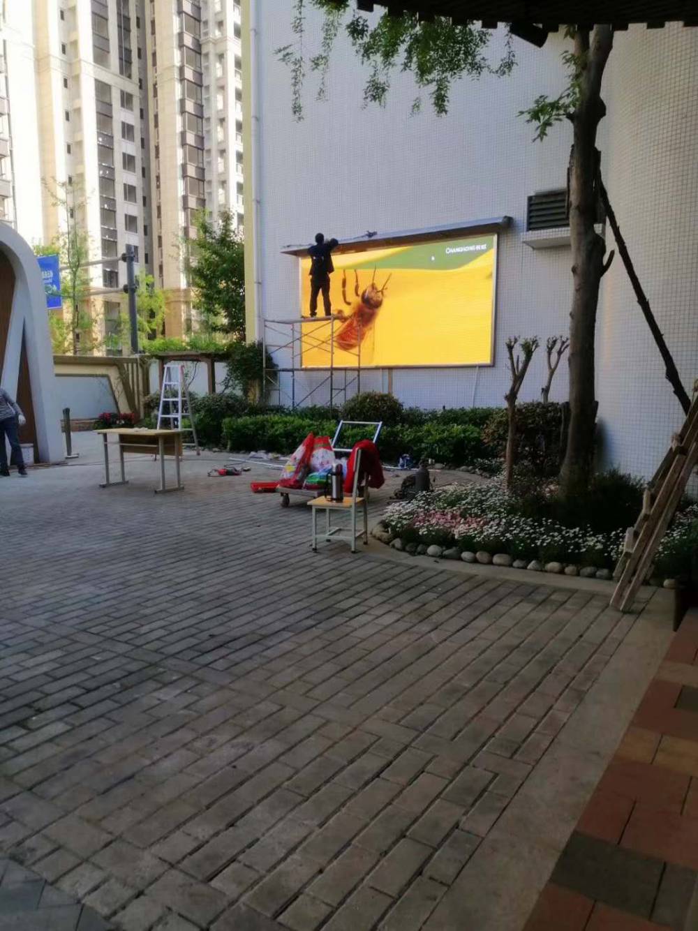 p15全彩led显示屏安装价格,p5全彩led显示屏一平方多少钱