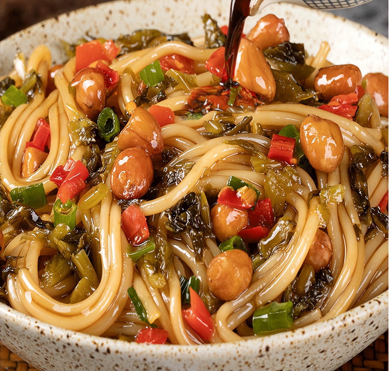 这个南昌拌粉真的是百吃不腻,南昌拌粉在哪里吃