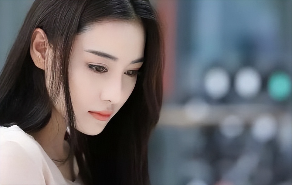 张馨予坎坷情史成功逆袭吴卓羲,吴卓羲张馨予挺般配的