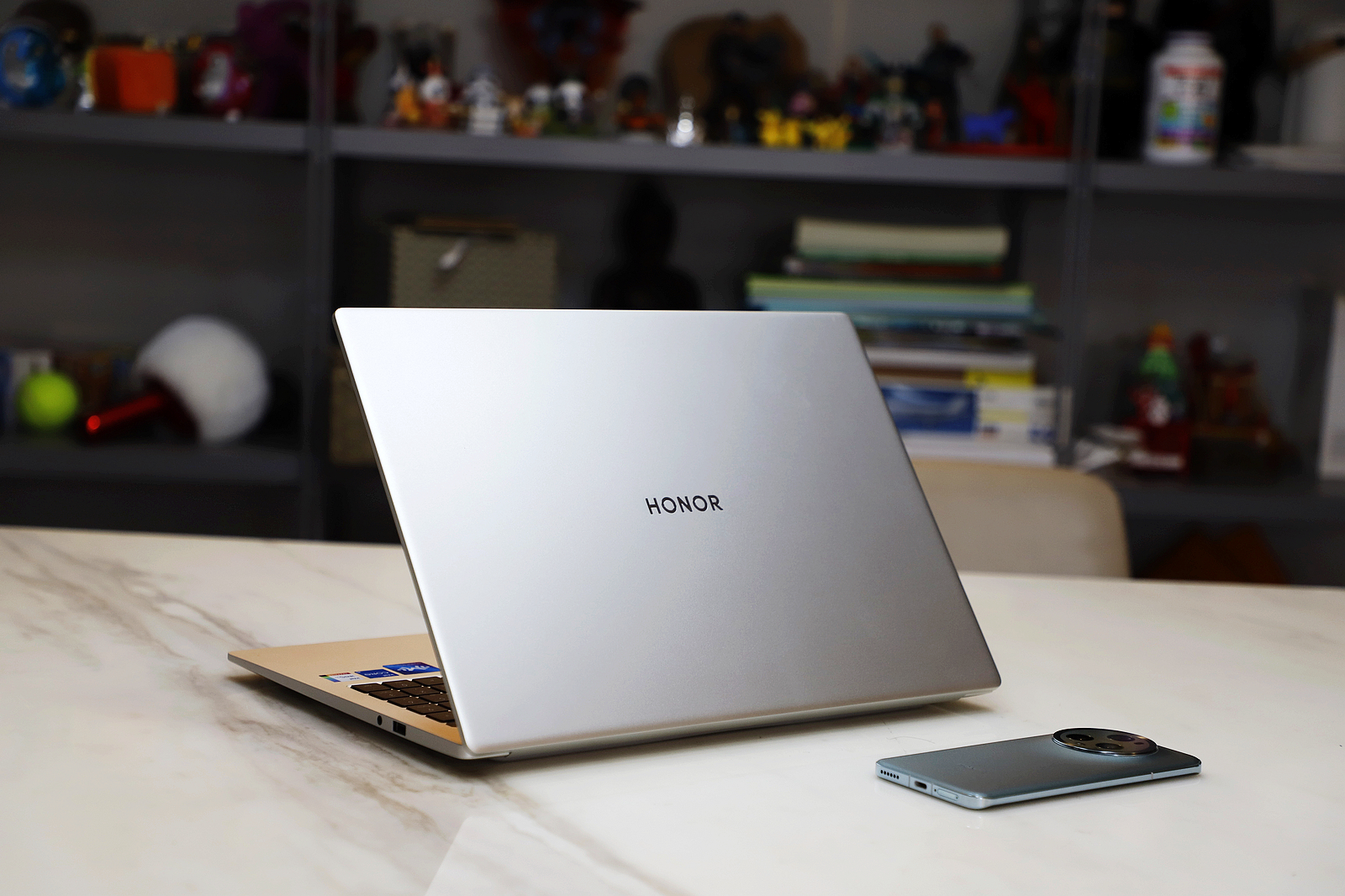 荣耀magicbook16pro体验85w满血144hz,荣耀magicbook16pro与小新pro16