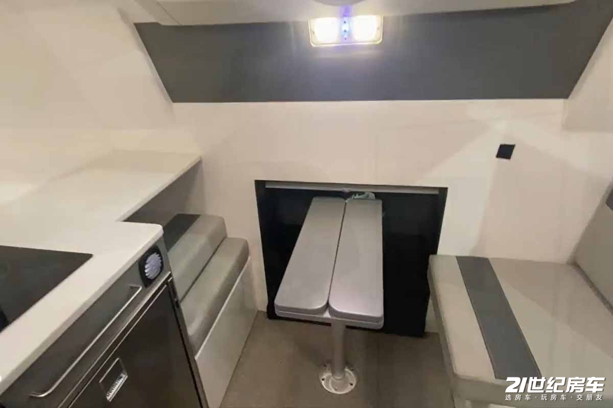 防弹版猛士房车,悍马4x4越野房车也是防弹的