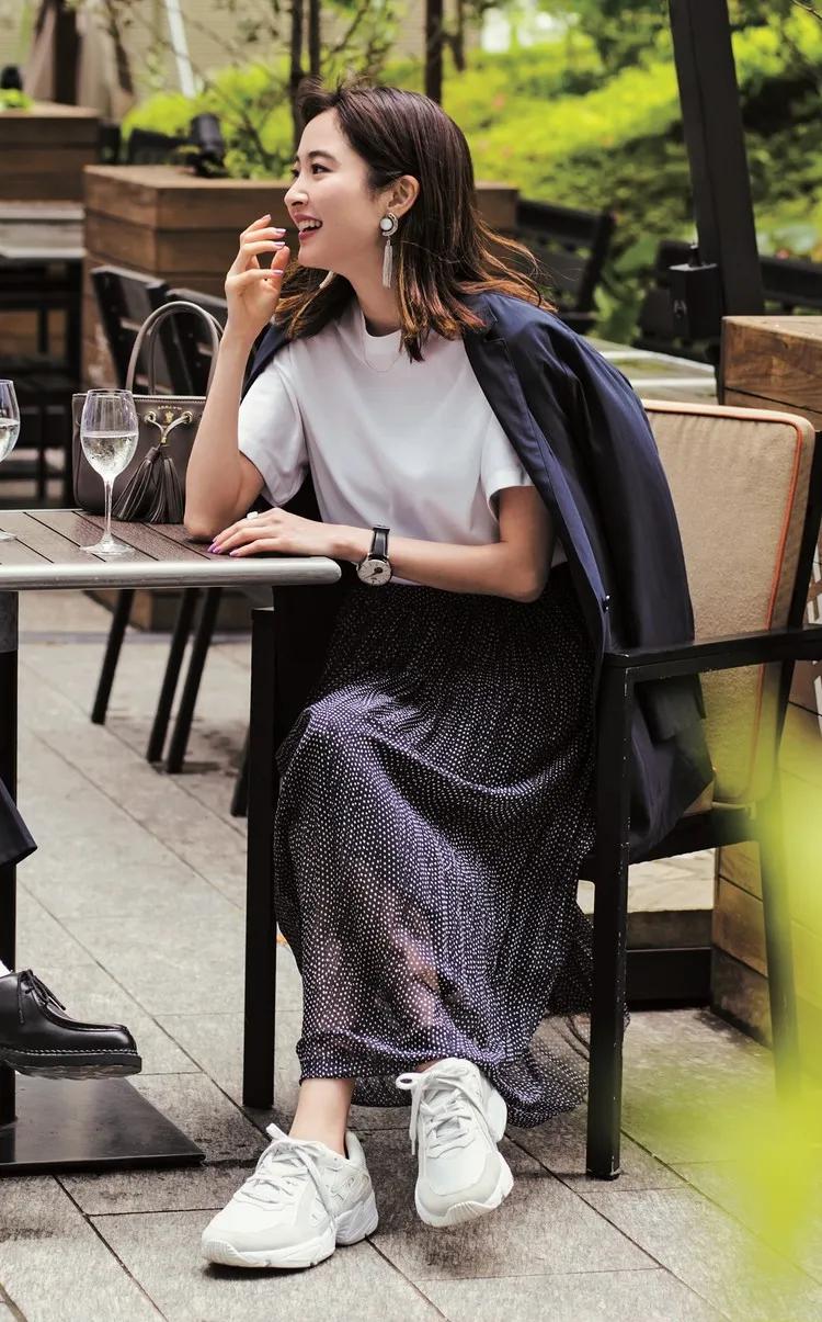 女士白色运动鞋,低价好看运动鞋推荐