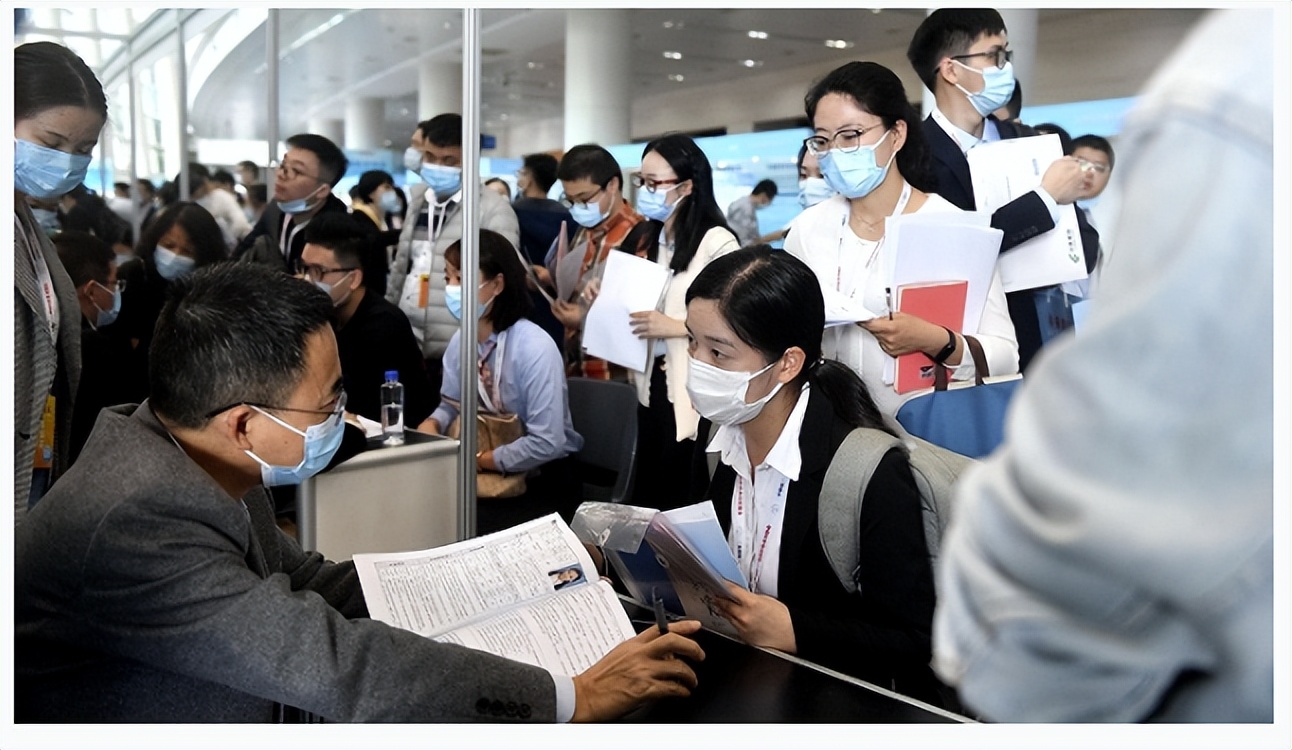 全国超2亿的灵活就业者,超过2亿人灵活就业