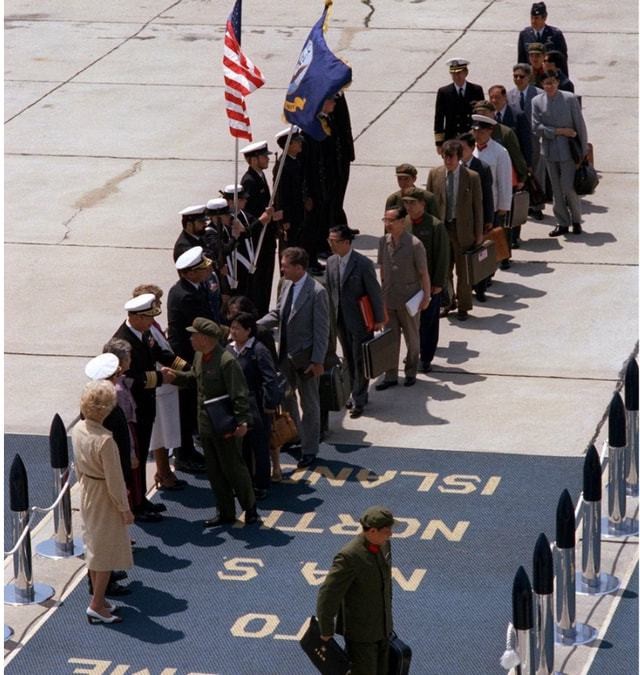 1984年张爱萍访美，回国后主动向*小平邓**辞职：我这国防部长该撤