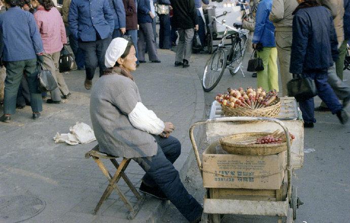 日军日记：*安妇慰**不服从管教，我很愤怒，用*刀刺**插入她的*体下**