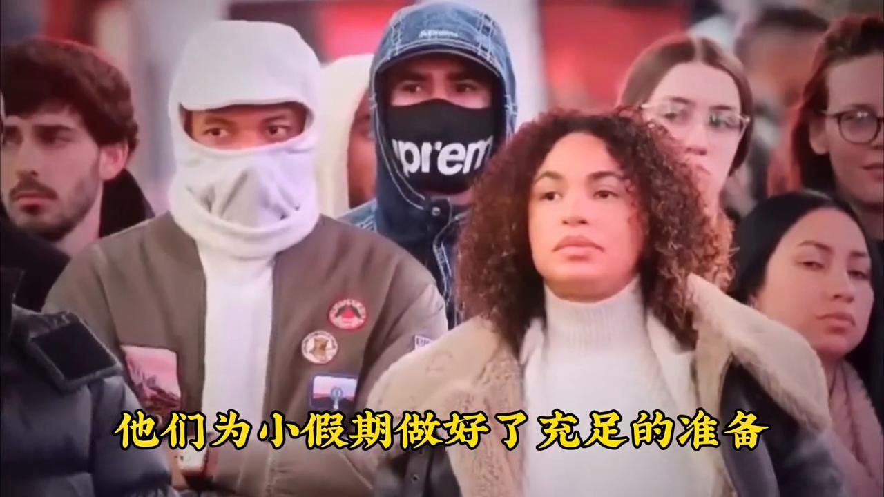 足球球星乔装,乔装足球