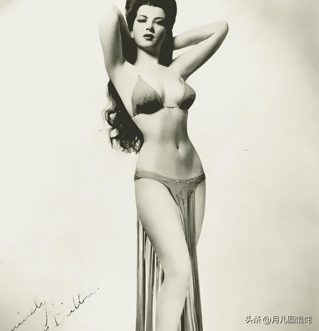 变态的纳粹德国，*光脱**犹太人女人衣服，集体*杀屠**!2