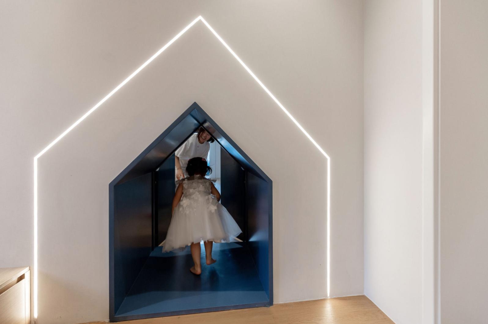 在家里自己造一个好玩的游乐园,儿童房树屋设计在家就是游乐场