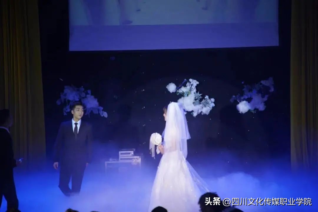 四川文化传媒职业学院是单招吗,四川文化传媒职业学院报名时间表