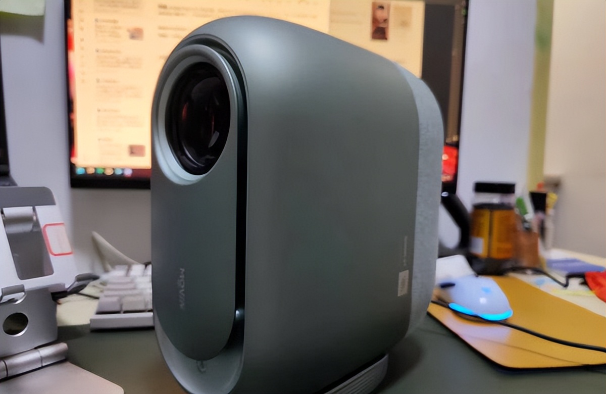 租房投影仪推荐1000左右,租房百元投影仪推荐