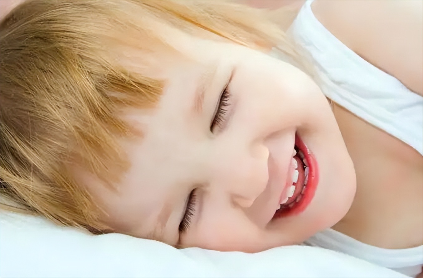 牛奶过敏如何选深度水解奶粉,过敏宝宝选什么奶粉