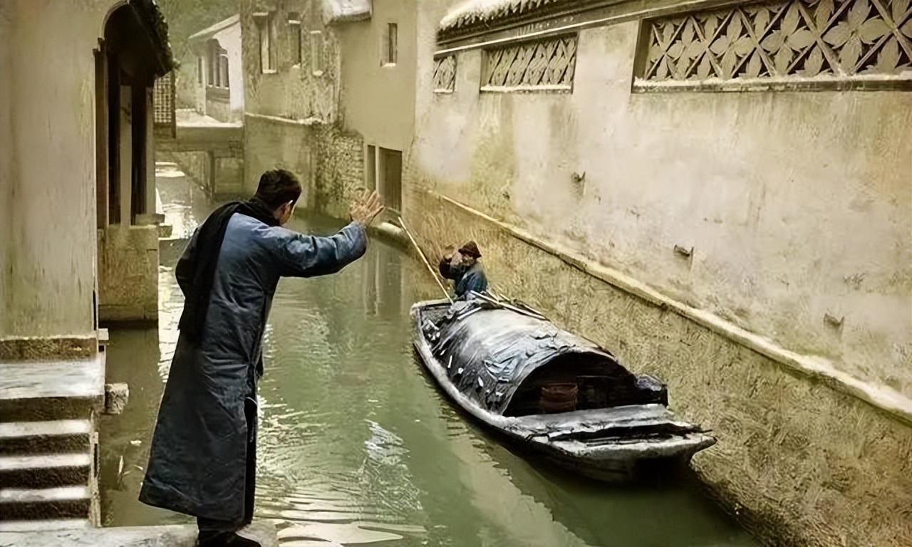 鲁迅玩伴闰土：57岁病逝，留下五子，如今后代现状让人感叹
