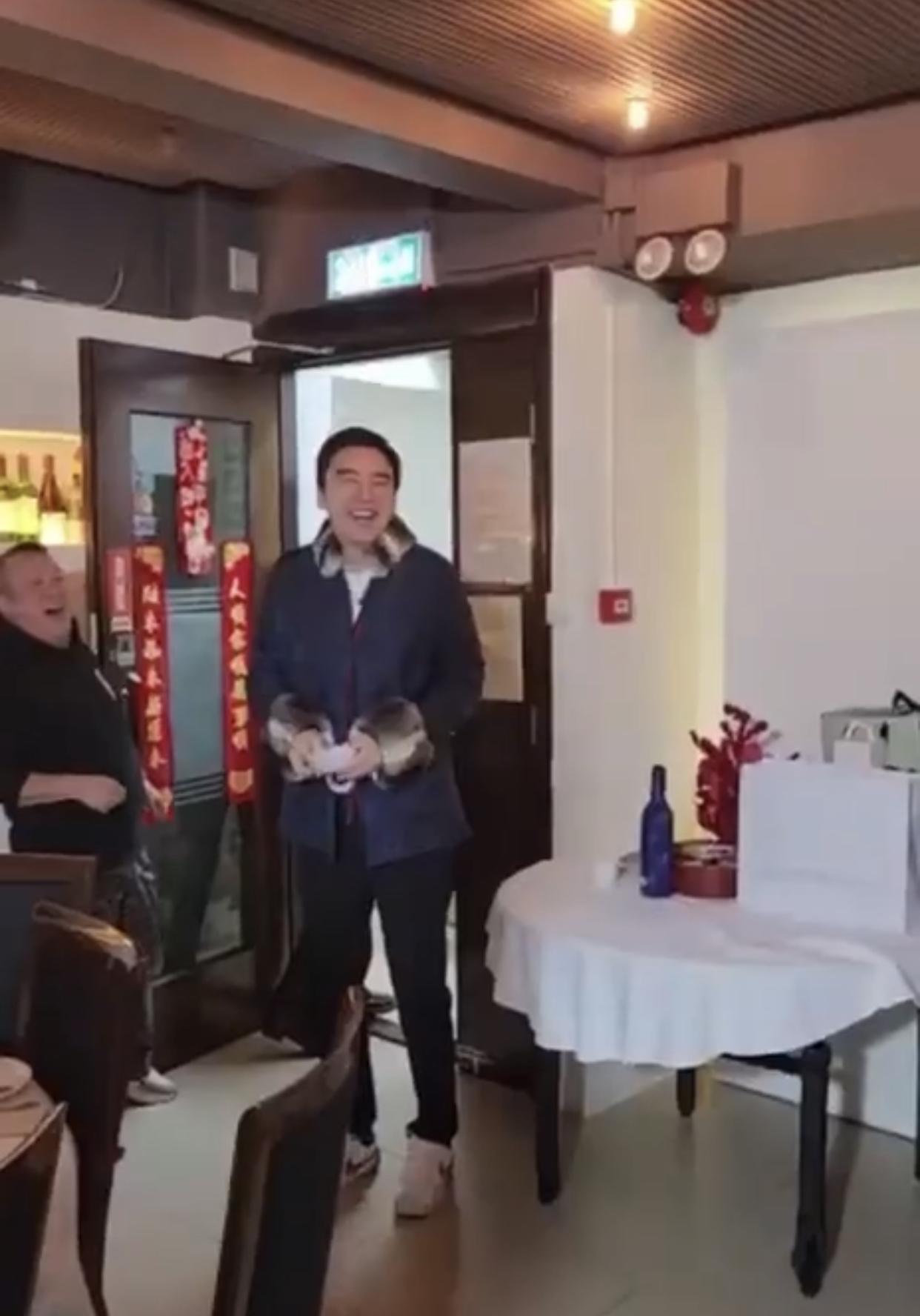 钟镇涛看张学友演唱会,钟镇涛生日派对堪比颁奖礼