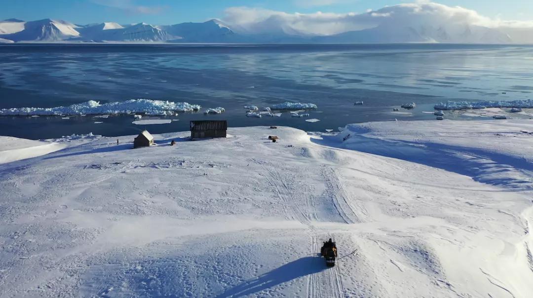 北极圈极夜生活,北极圈的极夜生活