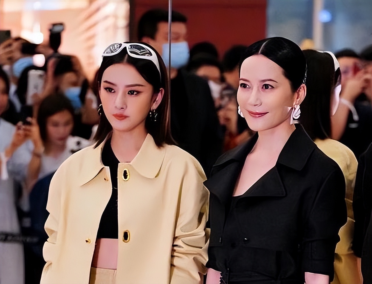 涂抹精华液真的有用吗,涂精华为什么要避开眼周