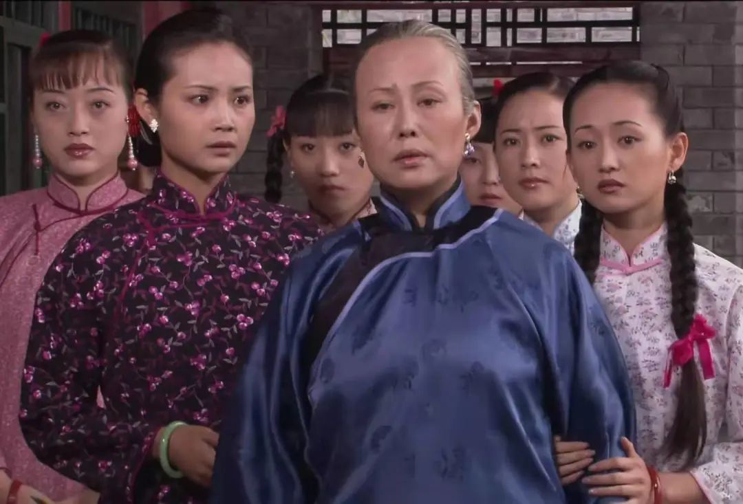 不看白景琦的主角光芒，《大宅门》里最惊艳的，是这4个“奇人”