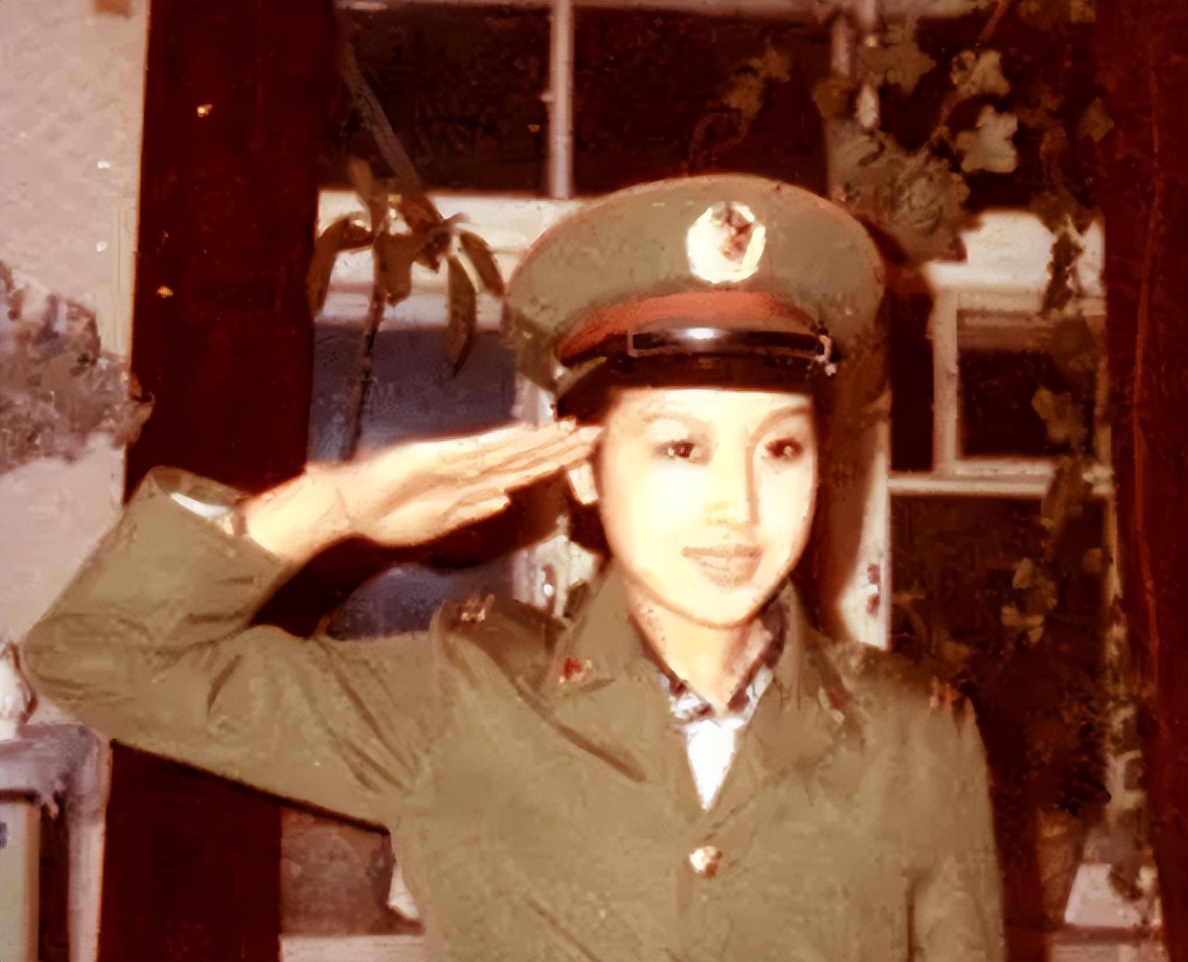 当年孙悦和那英谁更红,和那英齐名的孙悦如今怎么样了