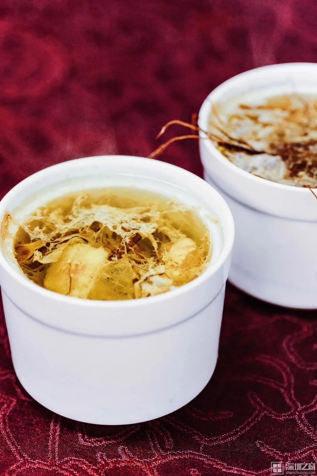 80年代的职工食堂,40年前的职工食堂