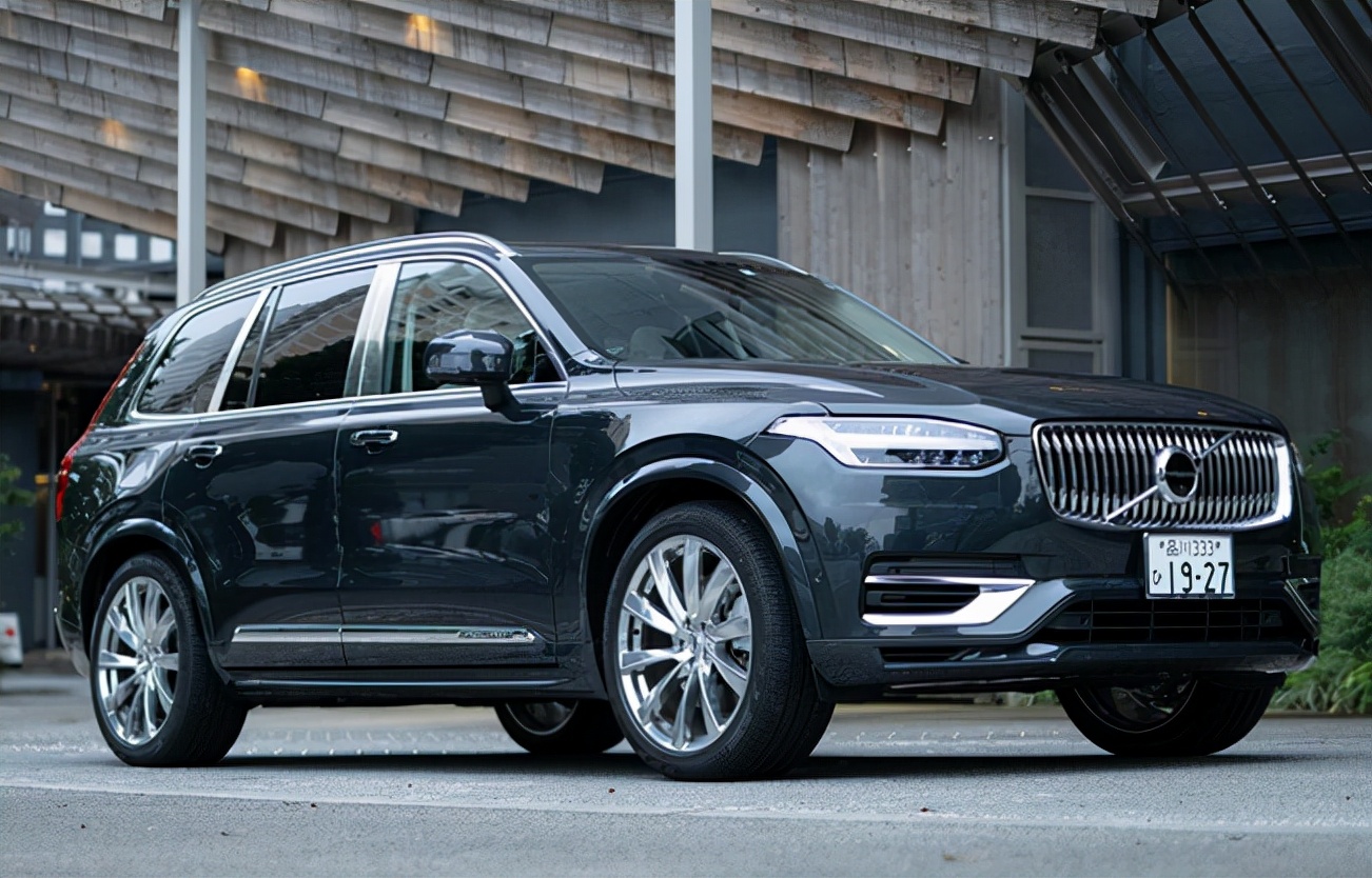 沃尔沃xc90轻奢,沃尔沃xc902020款浅色内饰
