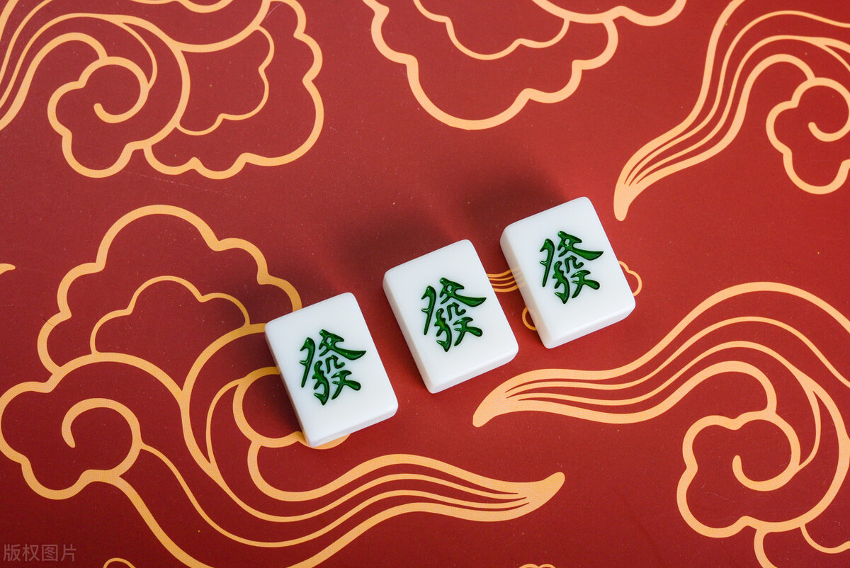 成都麻将馆天花板,成都麻将馆可以开业了吗