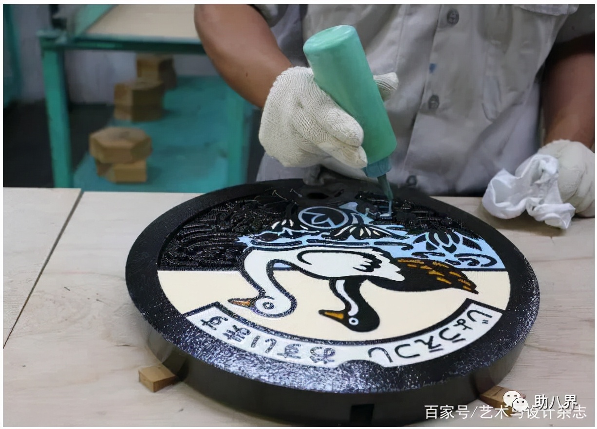 日本最惊人的井盖,真实的日本井盖