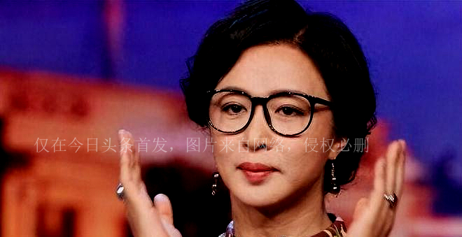 金星过韩国海关原版完整版,金星怒怼外国性别歧视