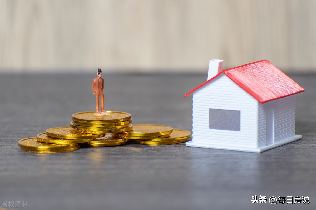 倒牛奶的原因视频,倒牛奶事件重现经济萧条的信号