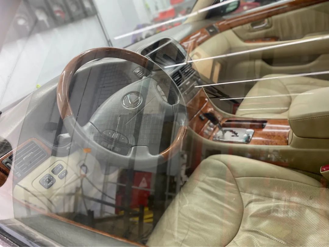 雷克萨斯ls430翻新修复,雷克萨斯ls430老车翻新作业