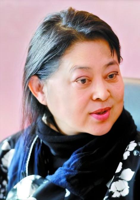 女明星扮嫩图片大全,扮嫩女明星年轻时