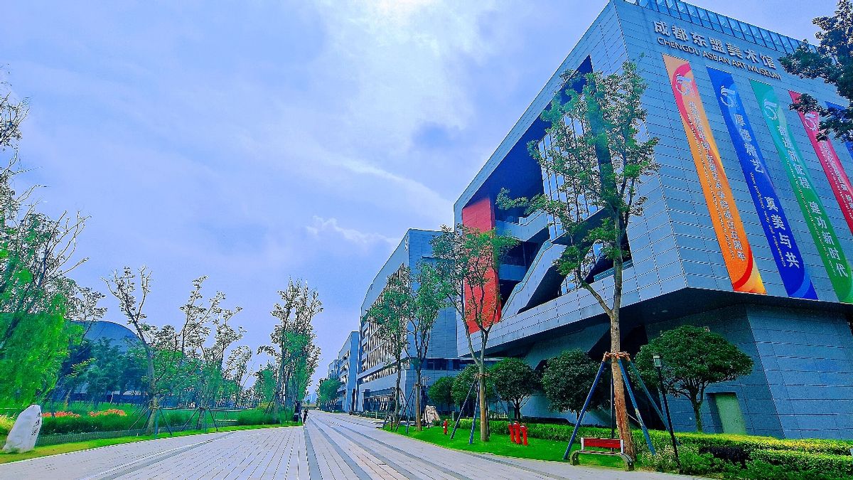 价值的背后—中国水电五局成都大运村东盟艺术学院建设一线的报告