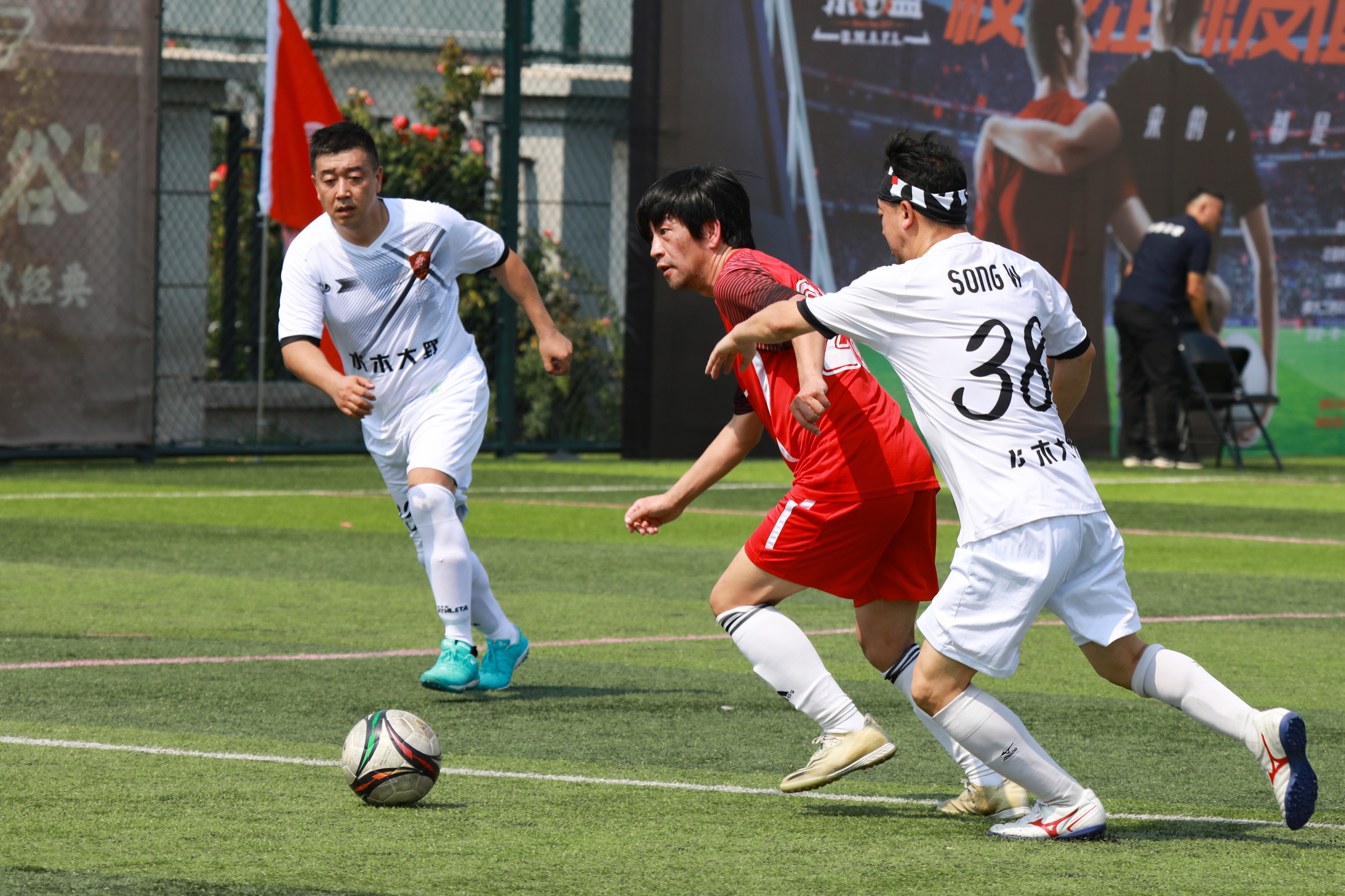 足球要从孩子成长关键期抓起,精彩足球不停步