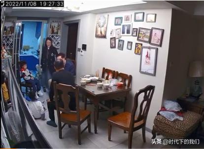 ‘‘掌掴男童’’事件网友各持己见,完整版视频解析,真相如何?