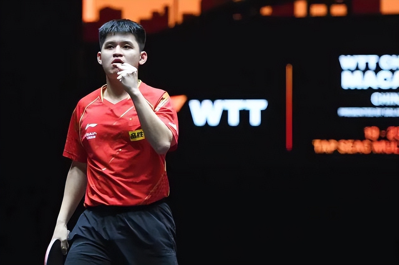 乒乓天才樊振东打出无解球,樊振东打乒乓有多厉害