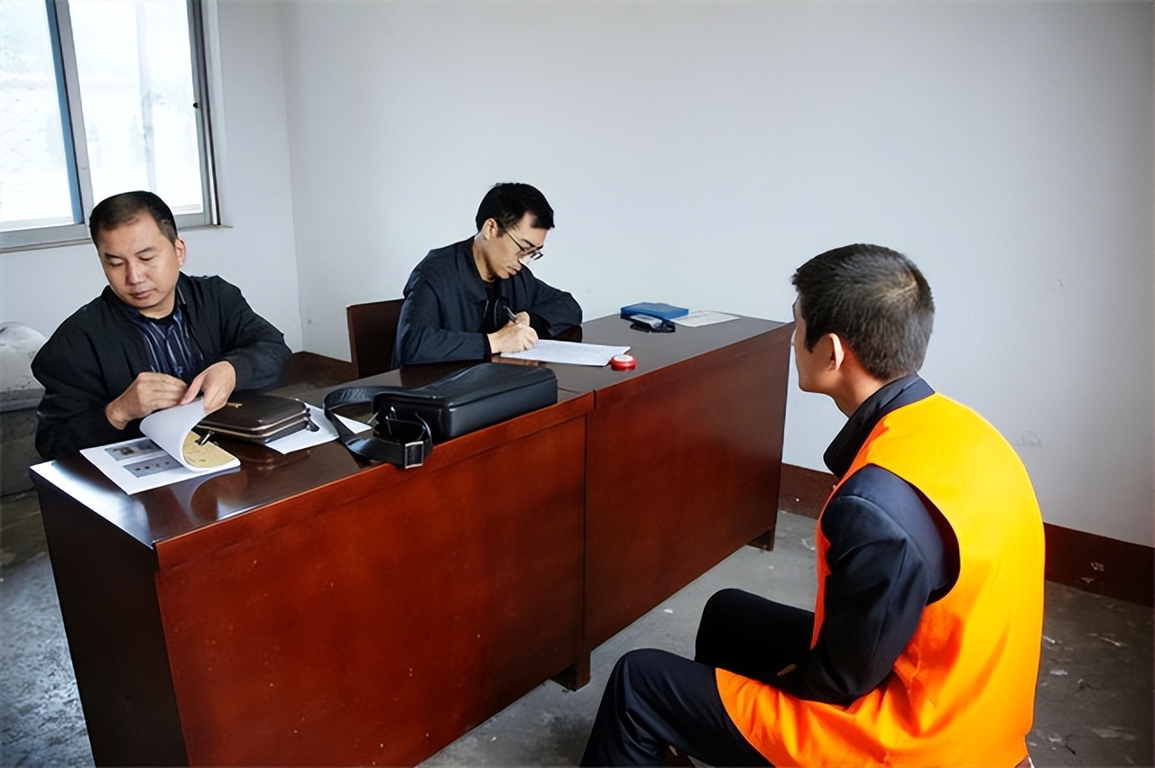 鍗佸瞾濂冲绐佺劧姝讳骸鐥呭嵄,12宀佸コ瀛╃獊鍙戝績鑴忕梾姝讳骸