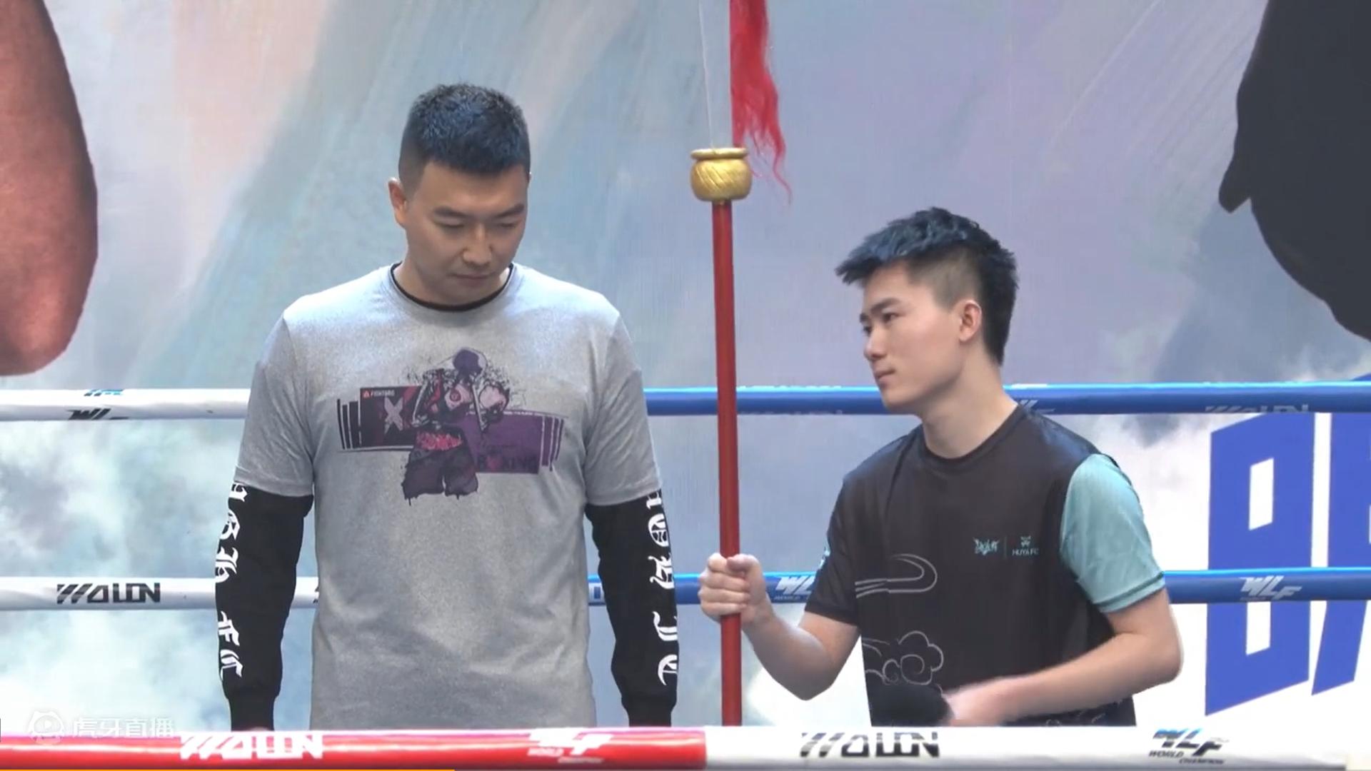 直播关羽cos,拳赛嘉年华直播现场关羽